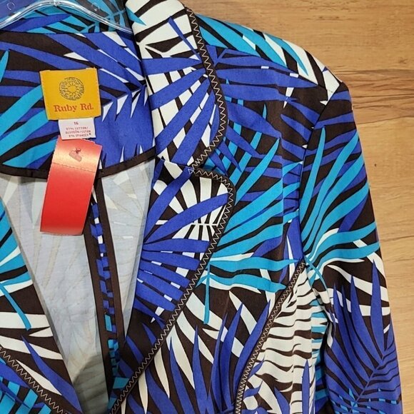 RUBY Rd Size 16 Indigo Blue Black Tropical Print Blazer. Lapel collar with zig z - Picture 4 of 6